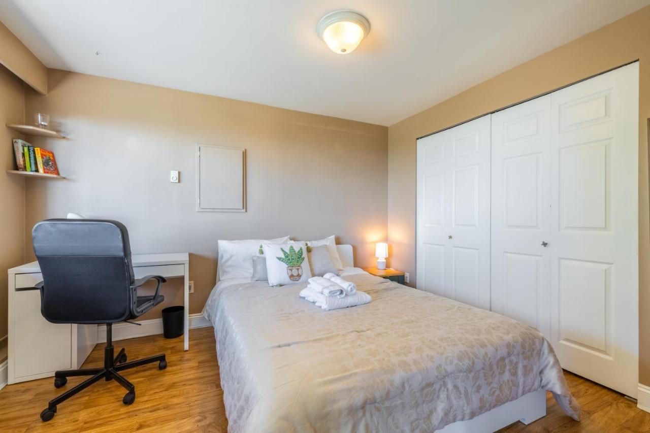 Two Bedroom With Amazing Ocean View North Vancouver Buitenkant foto