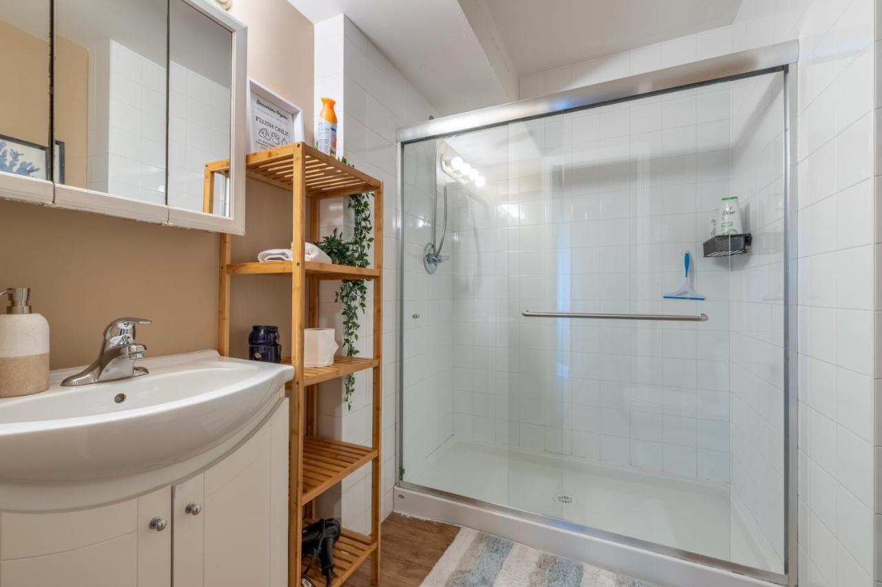 Two Bedroom With Amazing Ocean View North Vancouver Buitenkant foto